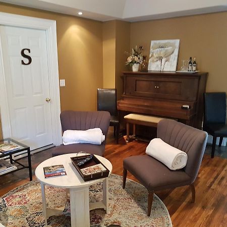 Hellemsfield Inn & Bed And Breakfast Kingsville Luaran gambar